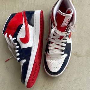 Nike Air Jordan’s women size 9.5. Blue red white never worn